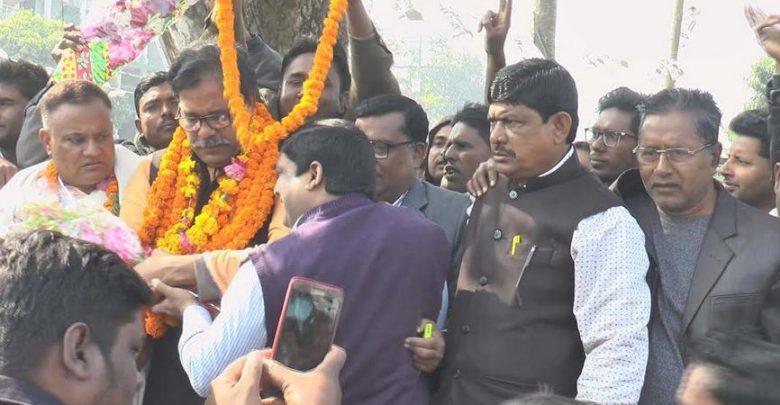 শুভেচ্ছায় সিক্ত মেহেরপুর-২ আসনের বিজয়ী এমপি খোকন 1 Capture 11