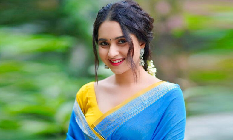 Voyaga etgan sarkma kokrak porno