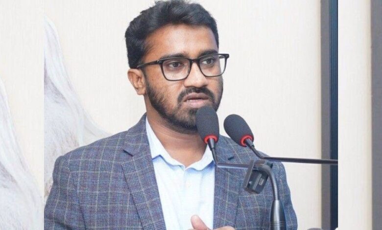 Rashed R K গাঁজা সেবন না করলে নাসীরুদ্দীন পাটওয়ারী হওয়া যায় না: রাশেদ খান